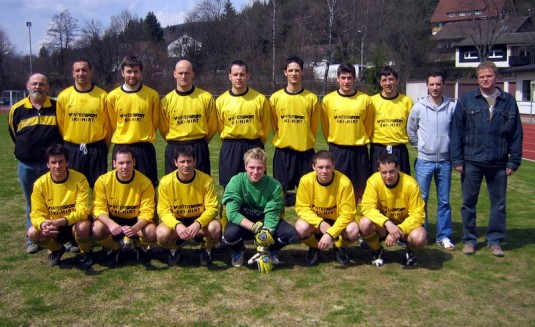 2006_1_Mannschaft_trikot_ski-hirt