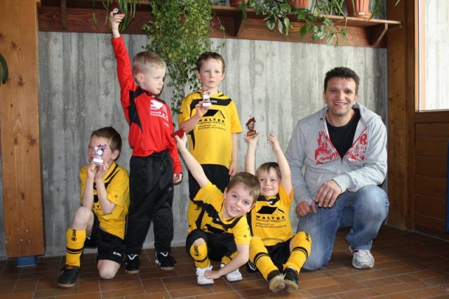 2012/13 Bambini 02